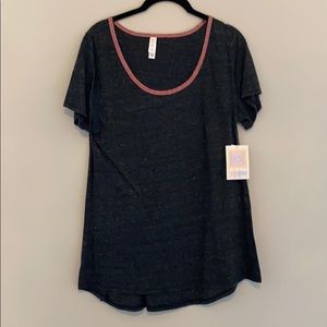 NWT lularoe Classic T size large